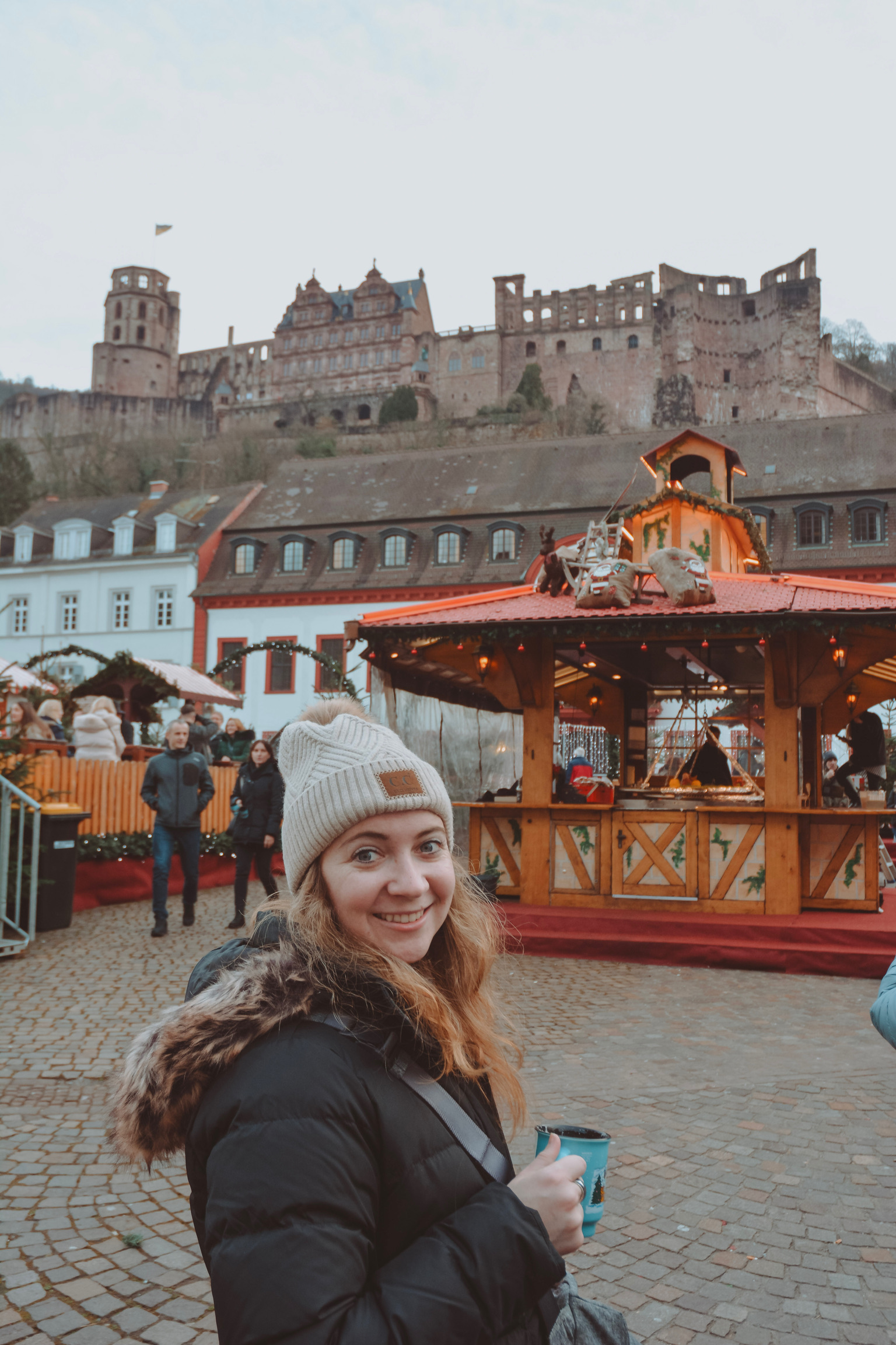 4B960511-6EB8-45AF-AF14-691647DA1328