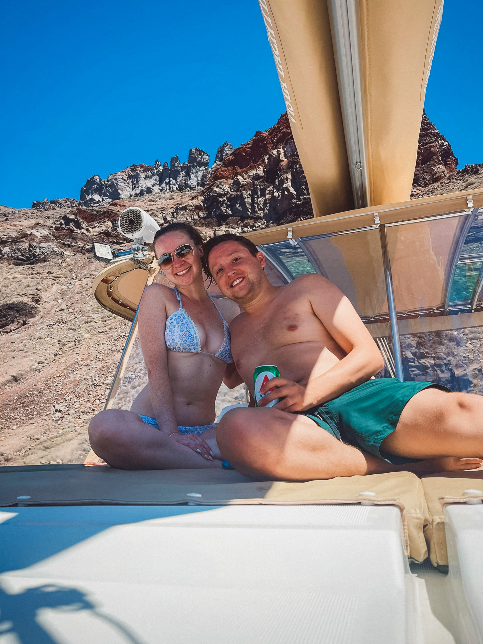 5C3319DE-BAD0-4DFE-BF91-2906D04D7417