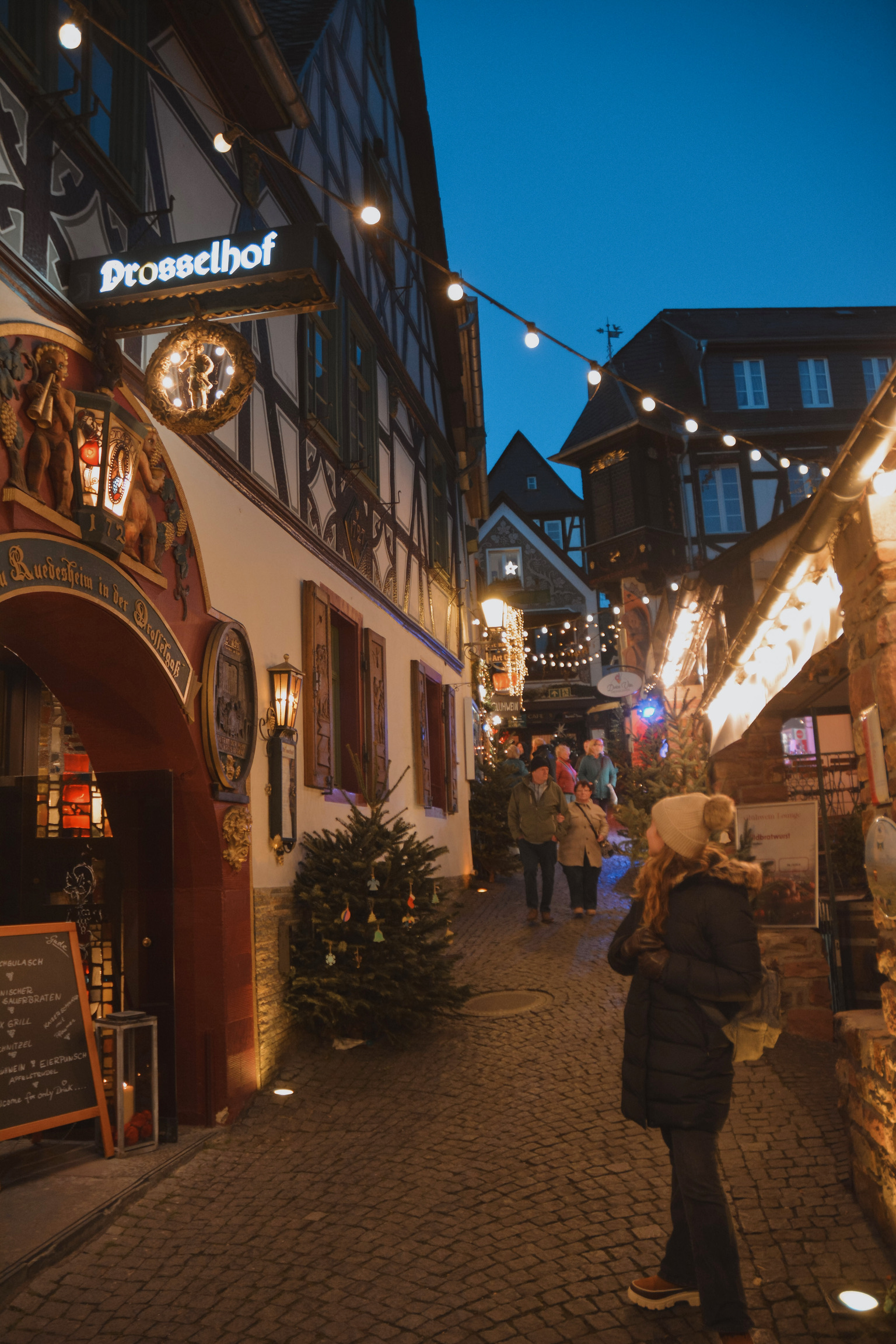 FB31FF8E-E27B-4304-8344-C0BF4E264F06